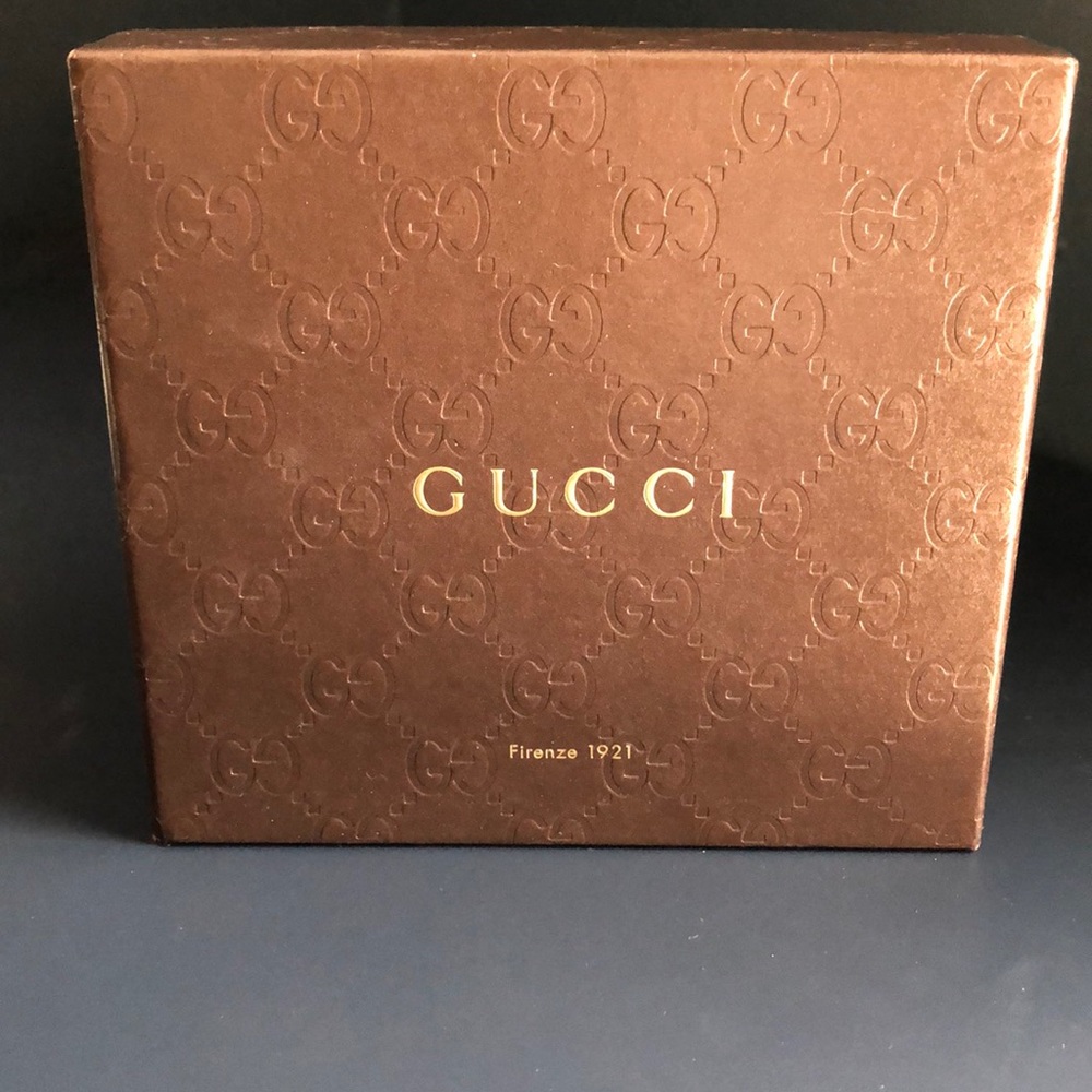 Gucci wallet